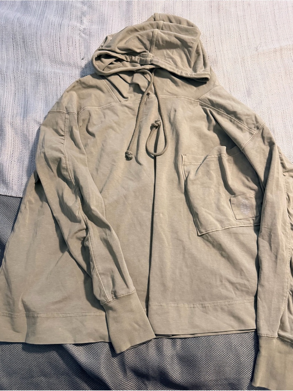 NWT FP Movement by Free People Hot Shot Hooded Layer
